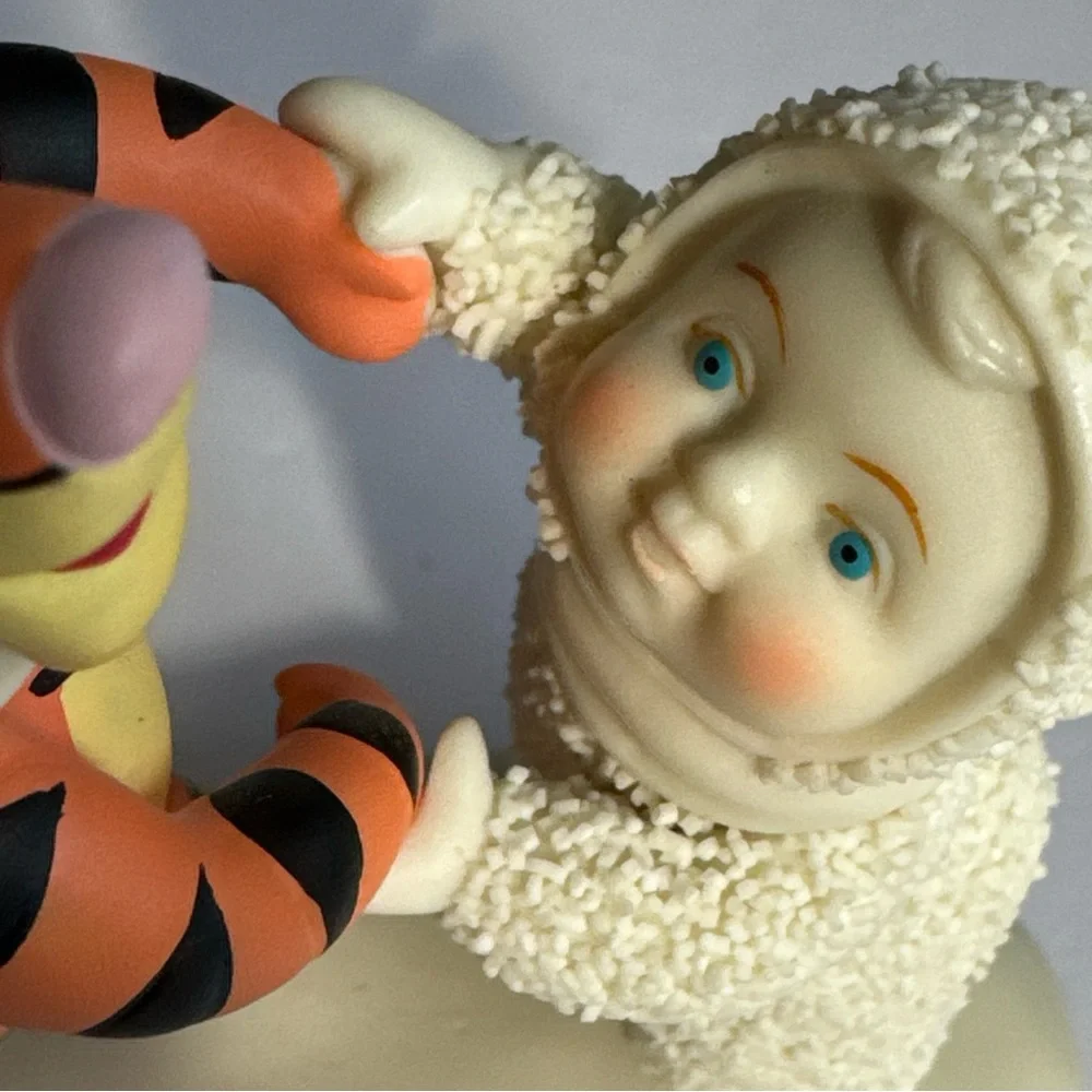 2007 Department 56 Snowbabies "Dancing With Tigger" Figure Cream Orange Figurine - Picture 10 of 16